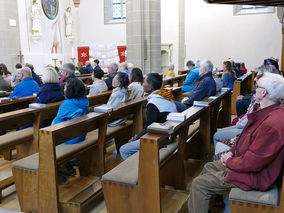Familiengottesdienst zum Erntedankfest (Foto: Karl-Franz Thiede)